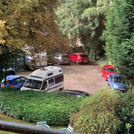 The York Priory Hotel Esterno foto