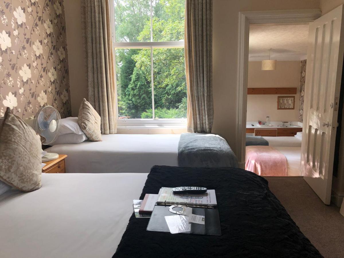 The York Priory Hotel Esterno foto